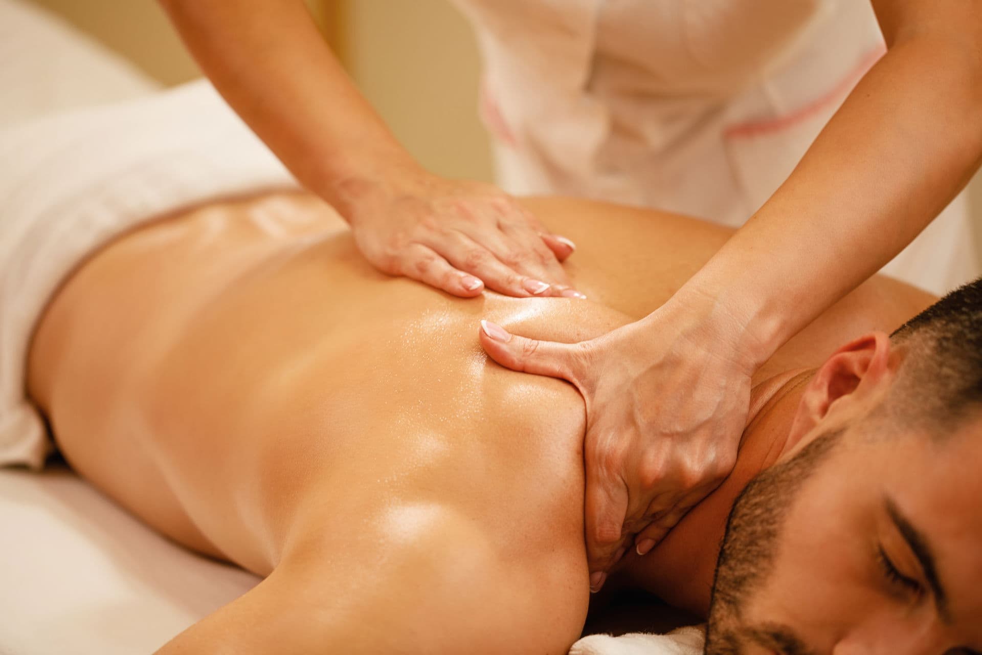 How Much Clothing Do You Take Off for a Massage?
